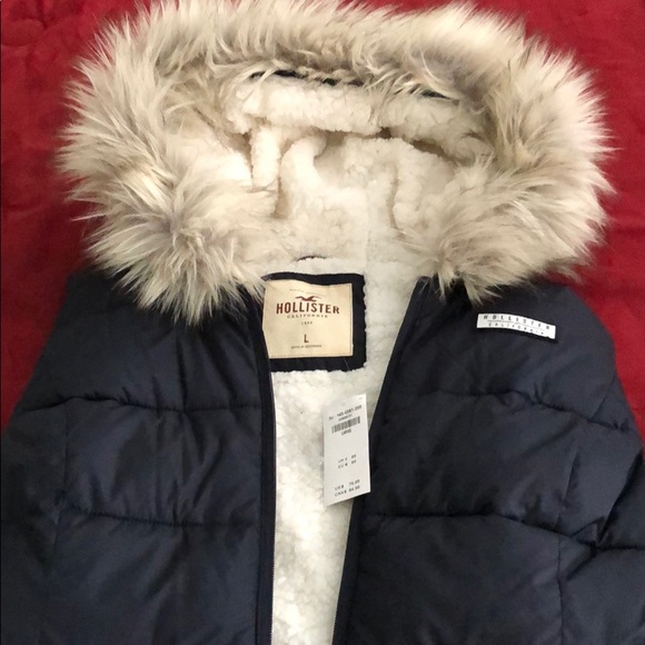 Hollister Jackets & Blazers - Brand New Hollister Vest With Hood